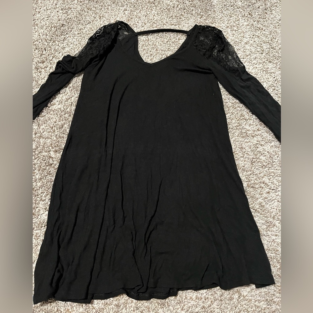 Black long sleeved cotton dress
